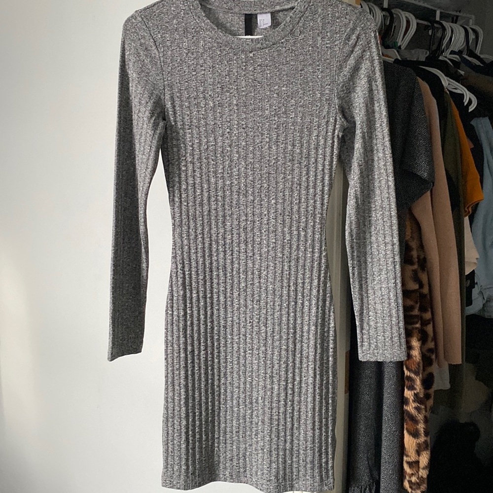 Cute Silver Dress from H&M!